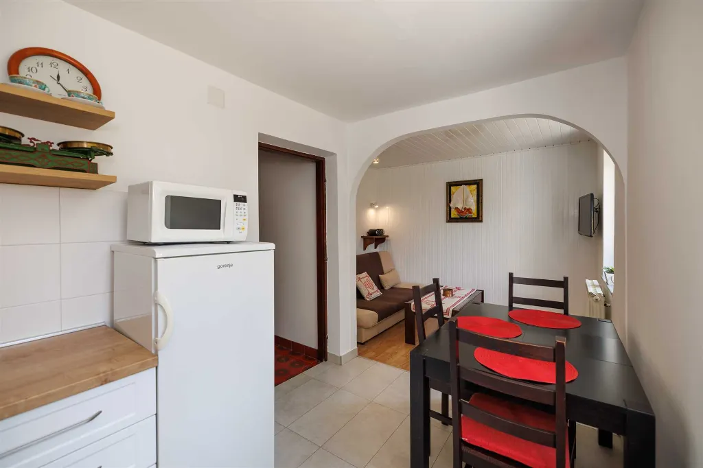 2-Bedroom Apartment in Krk with Terrace