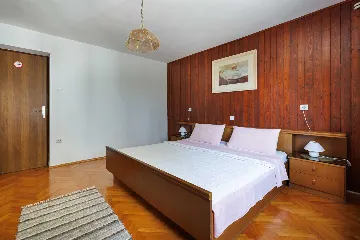 2-Bedroom Apartment in Krk with Terrace