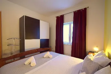 Gabonjin Apartment for 4 Guests with Balcony