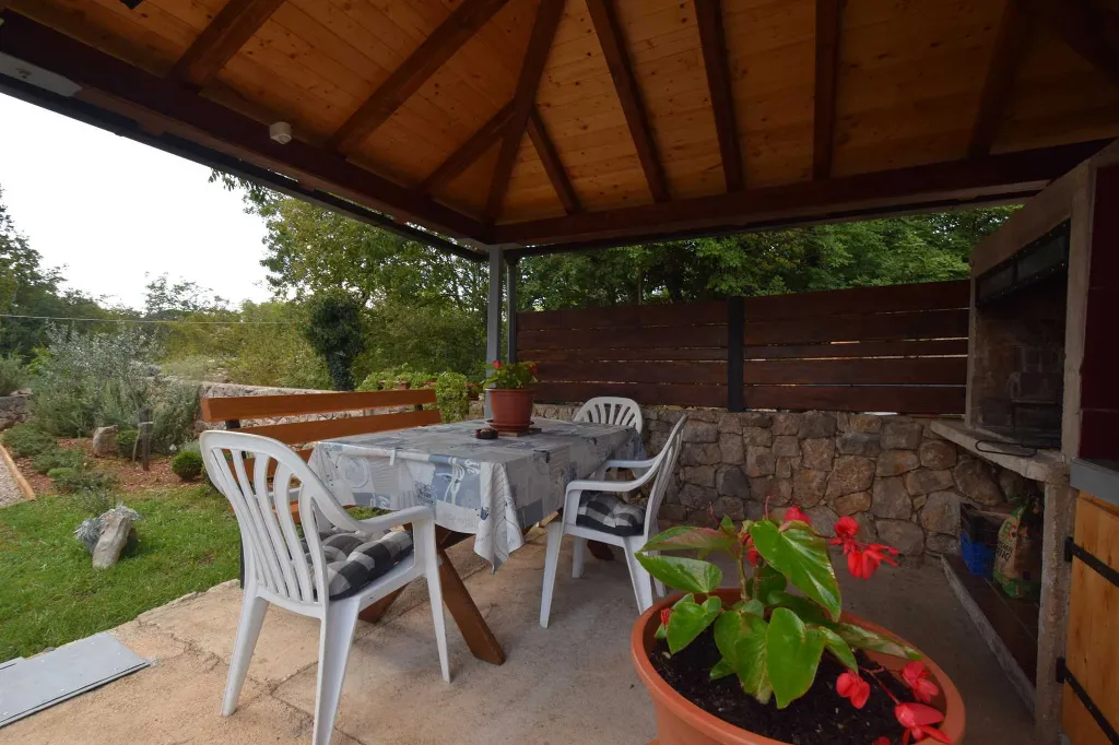 Apartment with Balcony in Gabonjin for 4 Guests