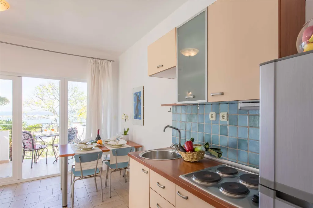 2-Bedroom Apartment with Sea Glimpse in Malinska