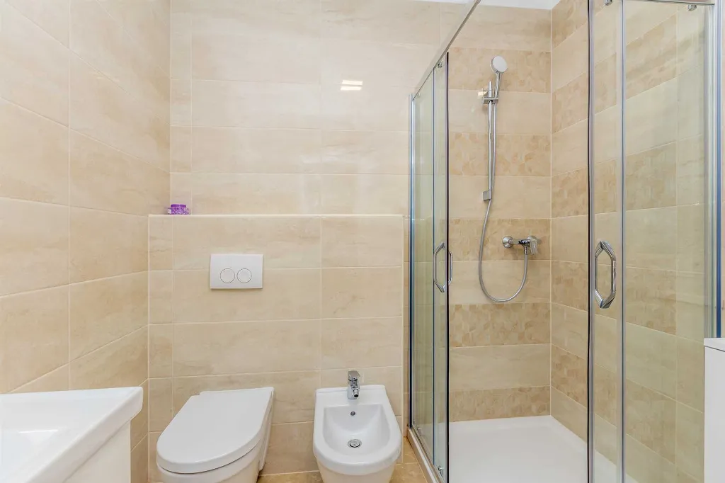 Pool & Jacuzzi Villa for 10 Guests in Malinska - Ljutići