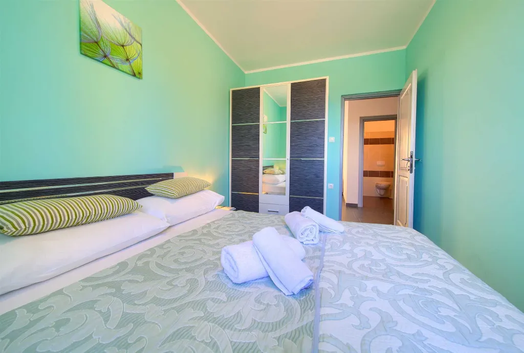 4-Bedroom Villa with Private Pool in Krk - Vrh
