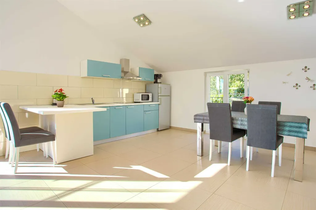 4-Bedroom Villa with Private Pool in Krk - Vrh