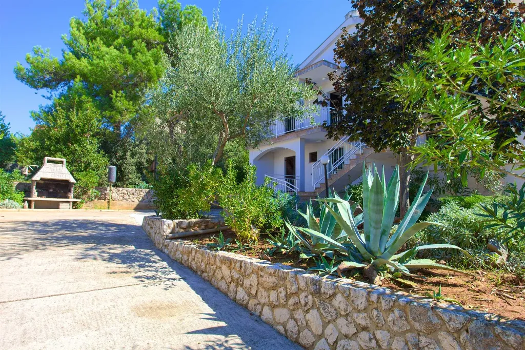 Studio Apartment for 2 Guests with Balcony in Krk