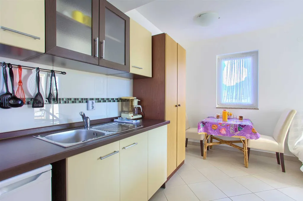 1-Bedroom Apartment in Krk with Terrace