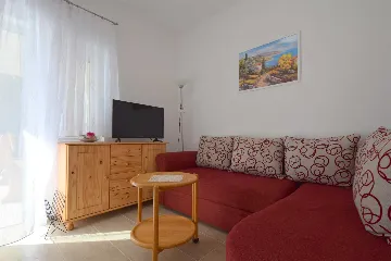 Ground-Floor Apartment for 4 in Krk, Croatia