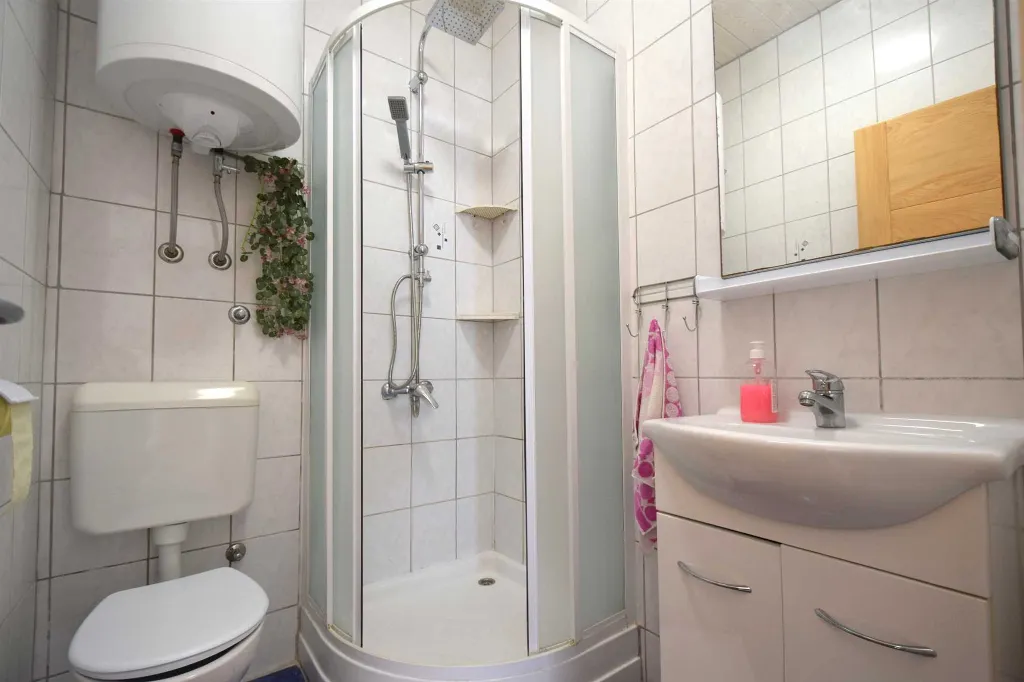 Ground-Floor Apartment for 4 in Krk, Croatia