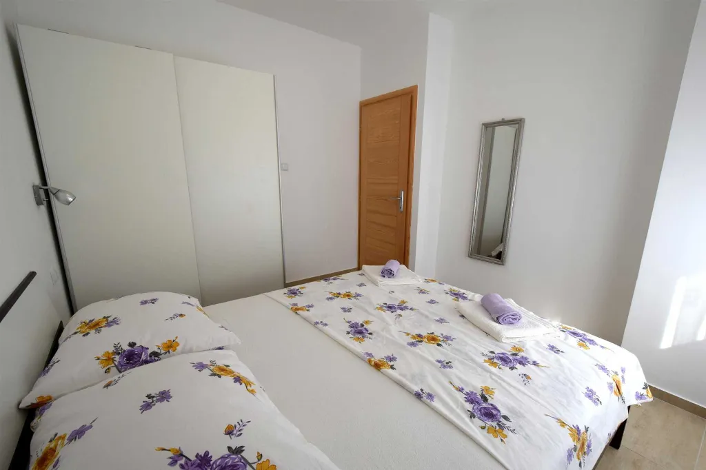 Ground-Floor Apartment for 4 in Krk, Croatia