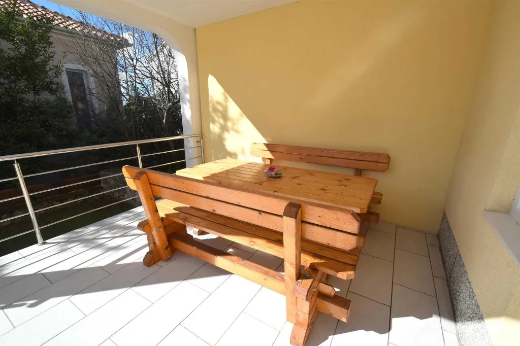 Ground-Floor Apartment for 4 in Krk, Croatia