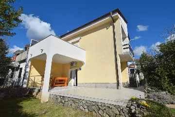 Apartment in Krk for 3 Guests with Terrace