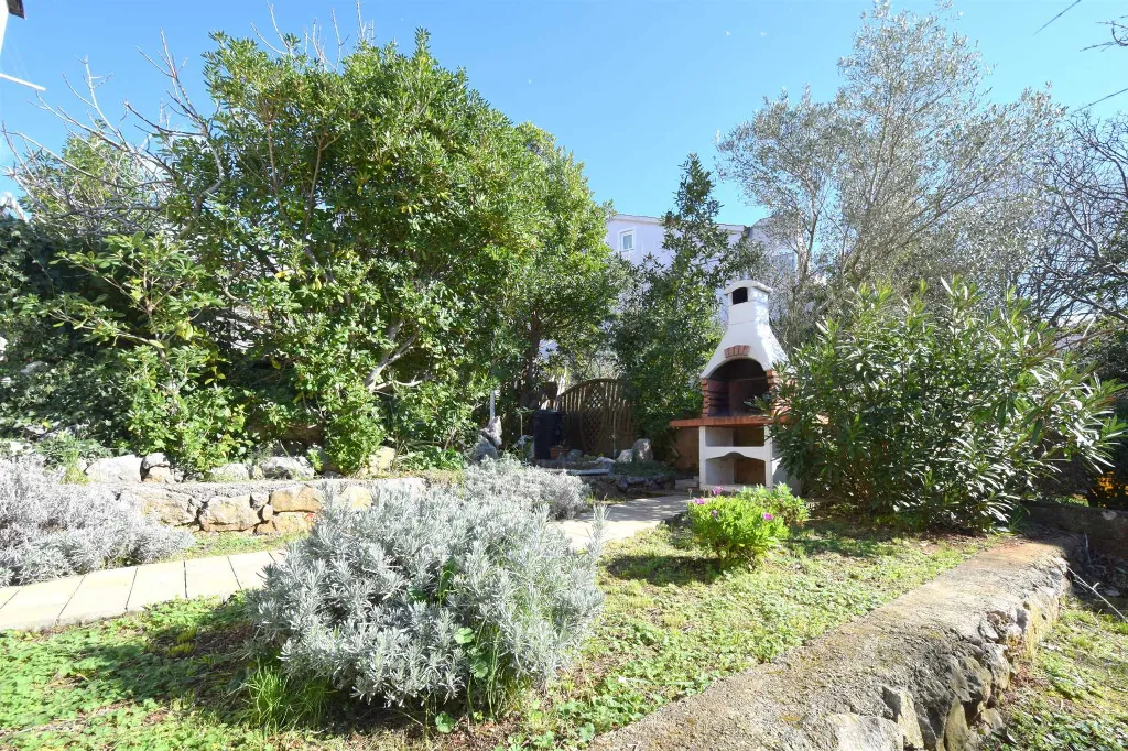 Apartment in Krk for 3 Guests with Terrace