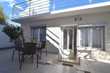 Apartment in Krk for 3 Guests with Terrace