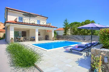 Malinska - Porat 3-Bedroom Villa with Private Pool
