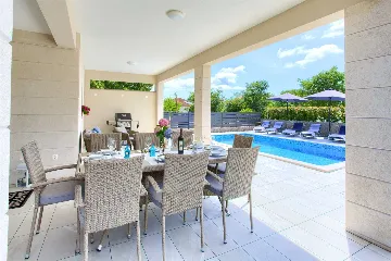 Malinska - Porat 3-Bedroom Villa with Private Pool