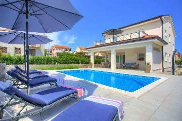 Malinska - Porat 3-Bedroom Villa with Private Pool