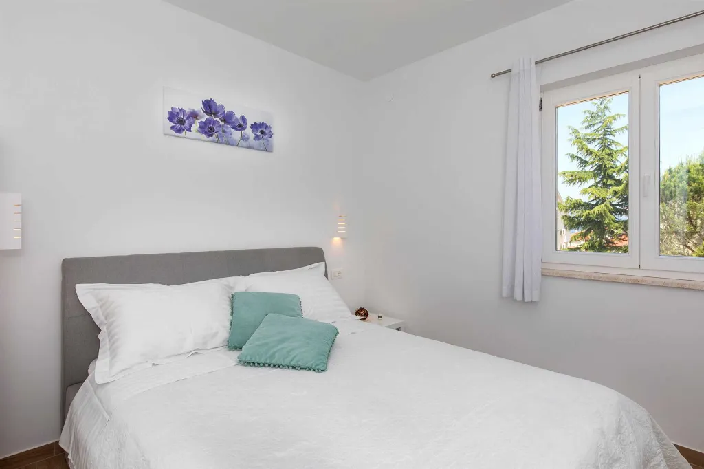 Malinska - Porat 3-Bedroom Villa with Private Pool