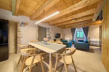 Bajčići 2-Bedroom Villa for Up to 6 Guests