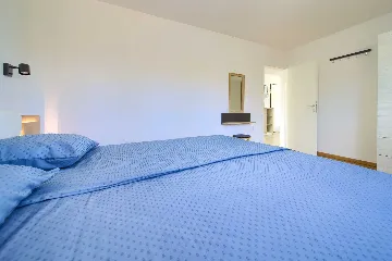 Apartment in Malinska with Sea View for 4