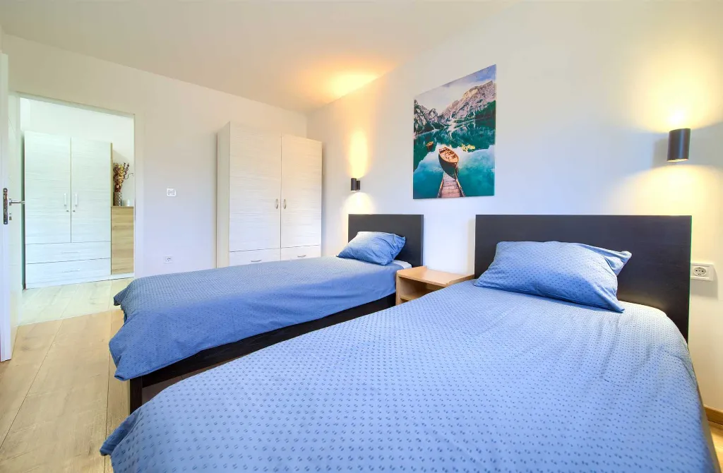 Apartment in Malinska with Sea View for 4