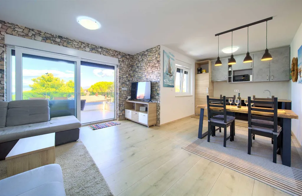 Apartment in Malinska with Sea View for 4