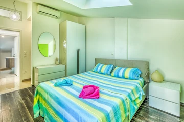 Two-Bedroom Apartment with Sea View in Njivice