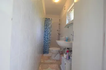 Two-Bedroom Apartment with Sea-View Terrace in Njivice