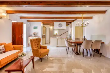 Traditional Villa with Private Pool and Garden in Bajčići