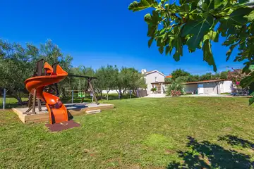 Traditional Villa with Private Pool and Garden in Bajčići