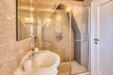 Traditional Villa with Private Pool and Garden in Bajčići