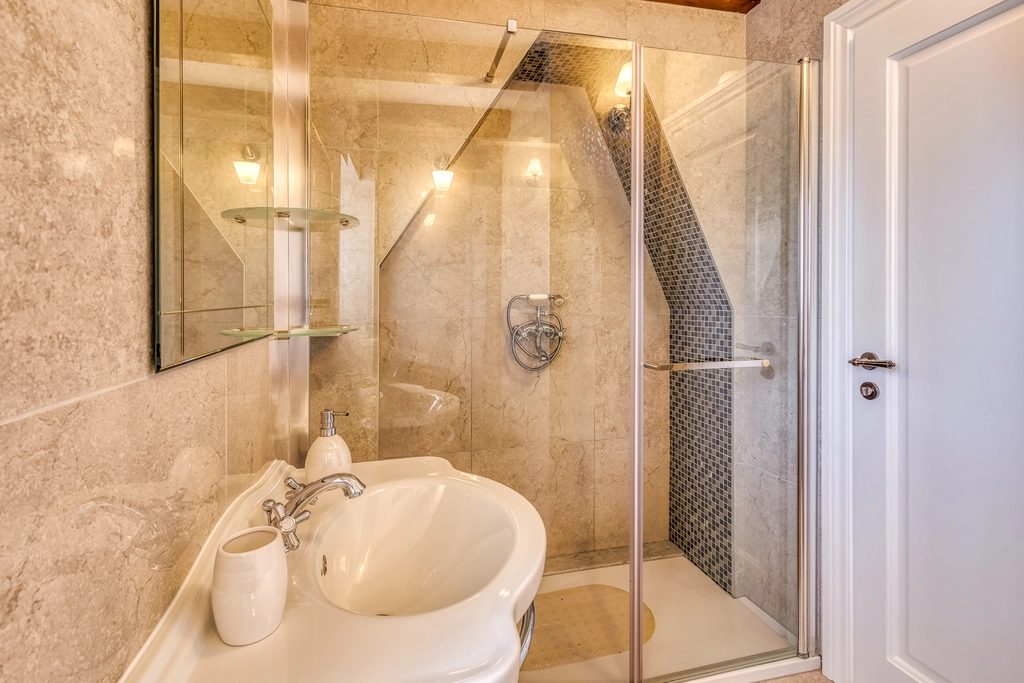 Traditional Villa with Private Pool and Garden in Bajčići