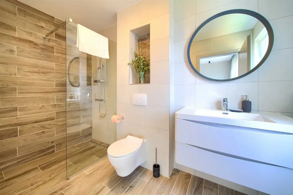 Malinska 3-Bedroom Apartment with Outdoor Jacuzzi