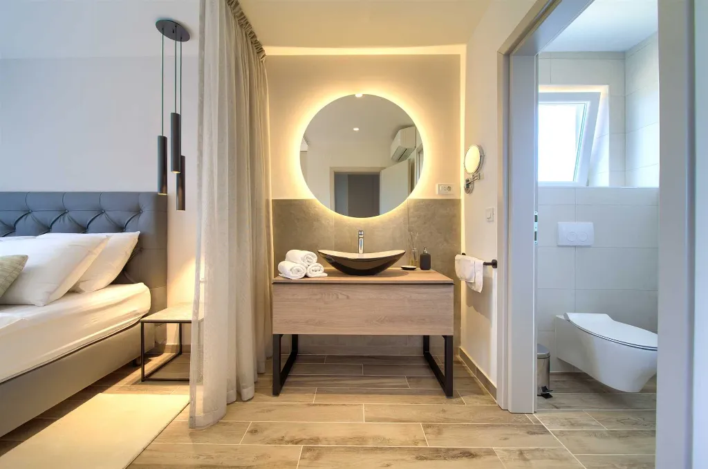 Malinska 3-Bedroom Apartment with Balcony Hot Tub