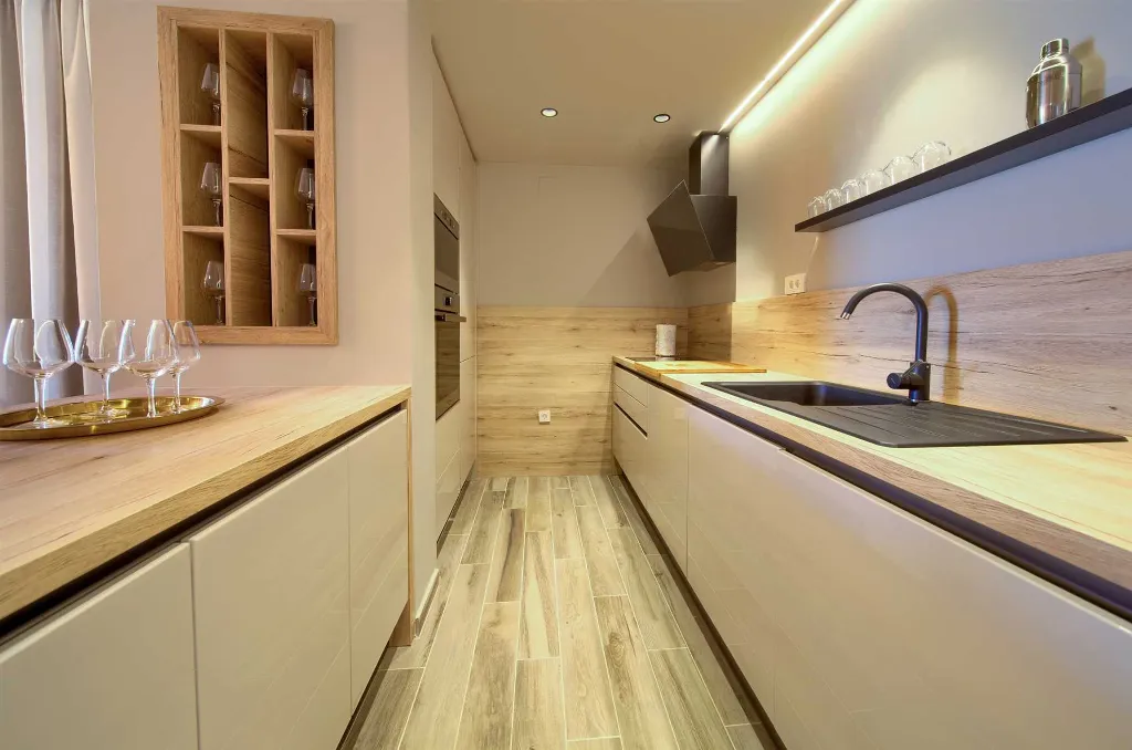 Malinska 3-Bedroom Apartment with Sea-View Hot Tub