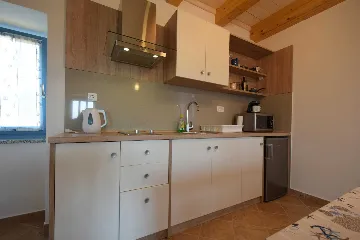 Skrbčići Studio Apartment with Balcony