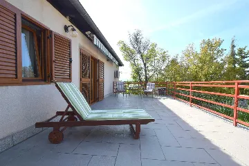 Omišalj 2-Bedroom Apartment with Sea-View Terrace