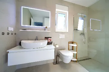 Malinska 2-Bedroom Apartment with Sea View