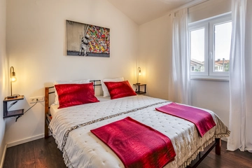 Balcony 1-Bedroom Apartment in Malinska for 4