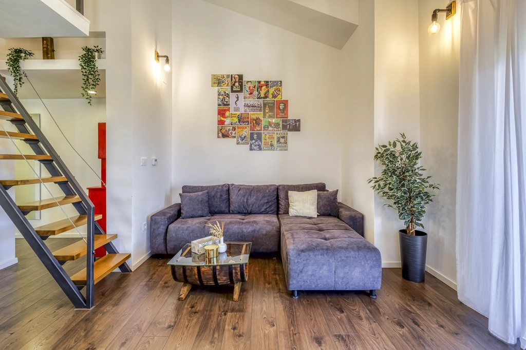 Balcony 1-Bedroom Apartment in Malinska for 4