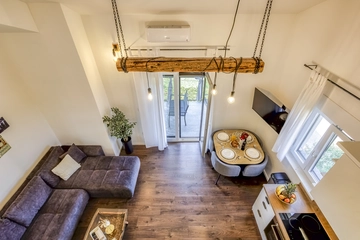 Balcony 1-Bedroom Apartment in Malinska for 4