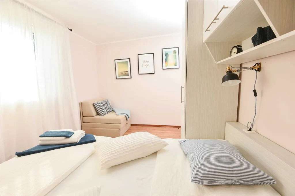 2-Bedroom Villa with Hot Whirlpool in Punat