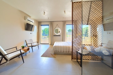 Villa in Linardići for Up to 12 Guests