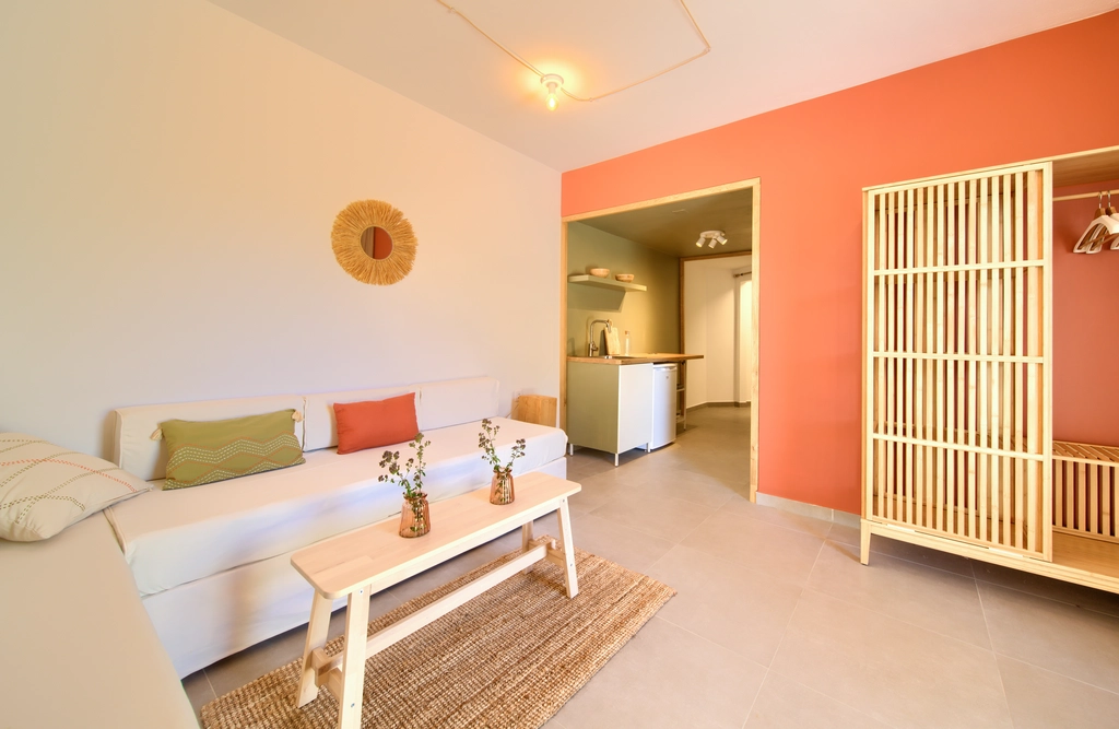 Villa in Linardići for Up to 12 Guests