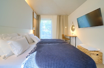 Villa in Linardići for Up to 12 Guests