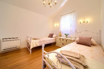4-Bedroom Villa in Sveti Vid - Miholjice for 8