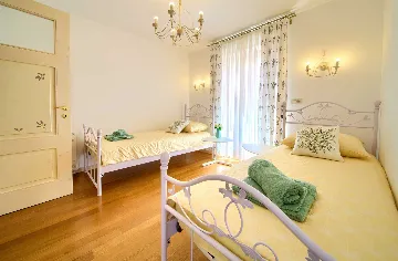 4-Bedroom Villa in Sveti Vid - Miholjice for 8