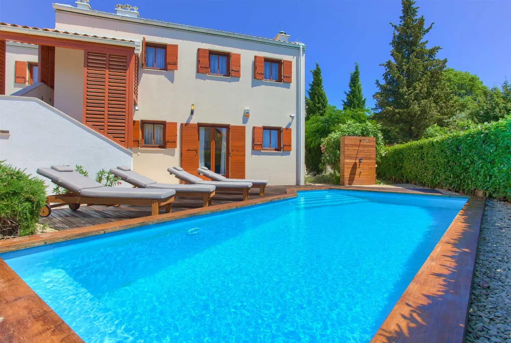 4-Bedroom Villa in Sveti Vid - Miholjice for 8
