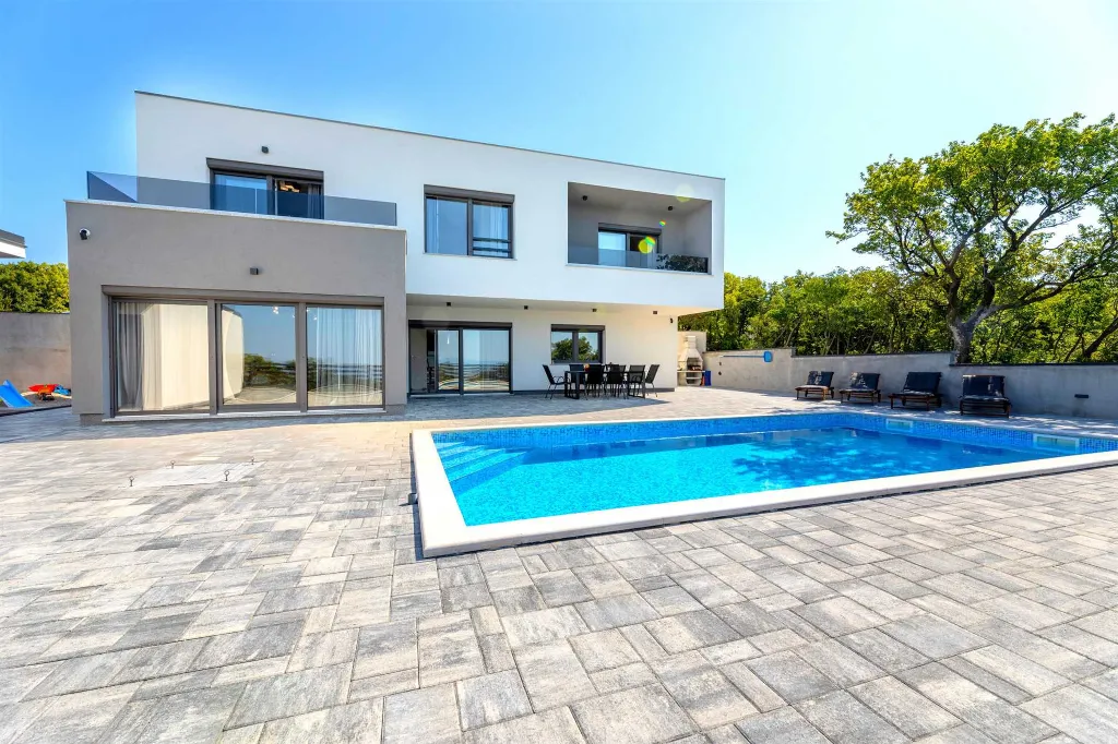 Panoramic Sea View Villa in Šmrika (Sleeps 8)