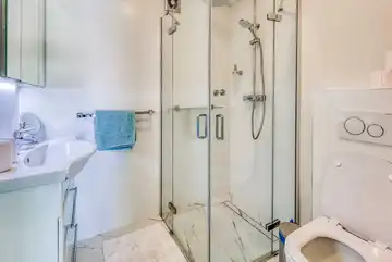 Apartment in Njivice near the Beach for 4 Guests