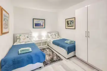 Apartment in Njivice near the Beach for 4 Guests